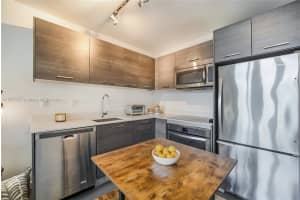 151 SE 1st St Apt 2109, Miami, FL 33131, Sold 02/08/24
