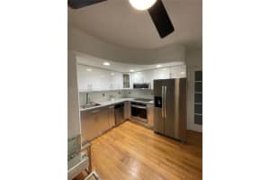 901 Euclid Ave APT 4, Miami Beach, FL 33139, Sold 02/14/24