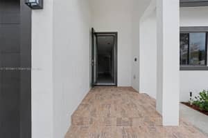 2210 Farragut St, Hollywood, FL 33020, Sold 03/26/24