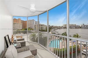 100 Golden Isles Dr APT 513, Hallandale Beach, FL 33009, Sold 02/05/24