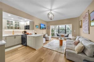 934 Michigan Ave APT 203, Miami Beach, FL 33139, Sold 04/08/24