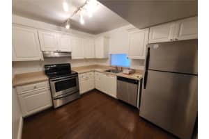 711 N Pine Island Rd APT 111, Plantation, FL 33324, - MLS#A11508012
