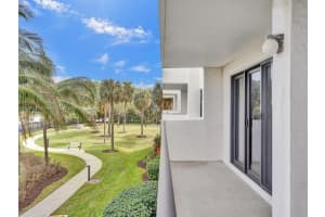 1201 S Ocean Dr #208n, Hollywood, FL 33019, Sold 05/10/24