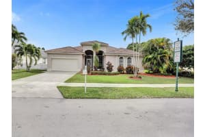 2835 Fairways Dr, Homestead, FL 33035, Sold 03/31/25