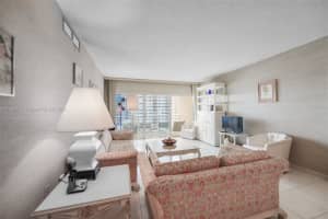 1950 S Ocean Dr #8j, Hallandale Beach, FL 33009, Sold 04/04/24