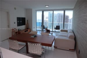 200 Biscayne Blvd Way APT 3205, Miami, FL 33131, Sold 09/27/24