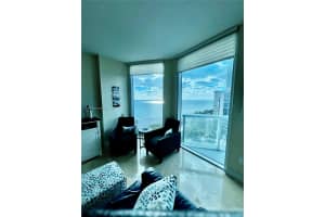 6515 Collins Ave APT 1207, Miami Beach, FL 33141, Sold 04/01/24