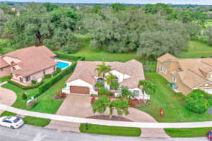 9281 Southern Orchard Rd N, Davie, FL 33328, Sold 03/08/24