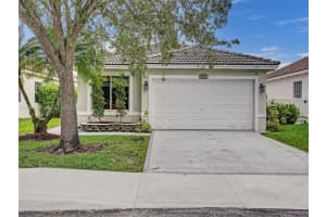 16521 NW 22nd St, Pembroke Pines, FL 33028, Sold 03/08/24