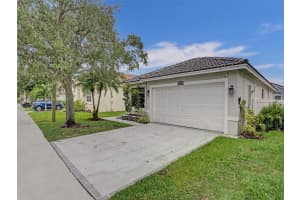 16521 NW 22nd St, Pembroke Pines, FL 33028, Sold 03/08/24