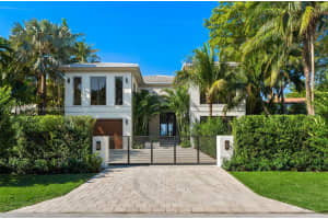 5310 N Bay Rd, Miami Beach, FL 33140, Sold 09/18/24