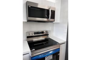1286 SE 8th Pl #1286, Homestead, FL 33035, Sold 05/20/24