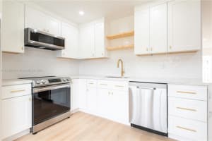 12224 NW 36th Pl 1 l, Sunrise, FL 33323, Sold 01/29/24