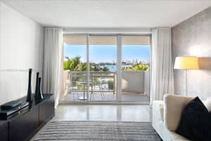 1500 Bay Rd #422s, Miami Beach, FL 33139, Sold 07/30/24