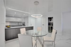 2500 Parkview Dr APT 1112, Hallandale Beach, FL 33009, Sold 04/15/24