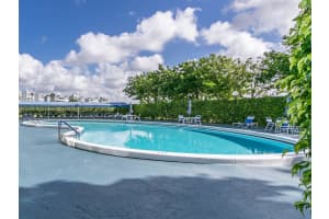 7680 NW 18th St APT 405, Margate, FL 33063, Sold 07/12/24