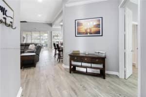 8026 Laborie Ln, Wellington, FL 33414, Sold 05/10/24