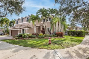 3828 Eagle Ct, Weston, FL 33331, Sold 03/27/24