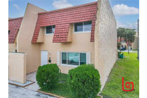 2 Meacham Ln, Tamarac, FL 33319, Sold 04/19/24