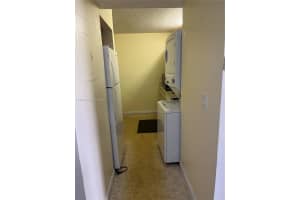 8260 SW 210th St APT 320, Cutler Bay, FL 33189, Sold 04/04/24