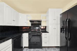 6251 SW 116th Pl b, Miami, FL 33173, Sold 05/14/24