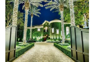 5050 Pine Dr, Miami, FL 33143, Sold 02/15/24