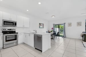 20301 NW 4th Ave, Miami Gardens, FL 33169, Sold 04/17/24