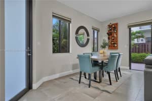 405 SW 91st Pl, Miami, FL 33174, Sold 02/26/24
