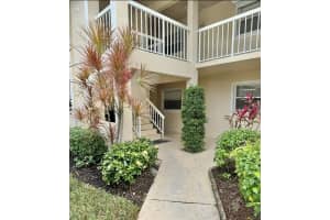 749 Landover Cir Apt 101, Naples, FL 34104, Sold 03/07/24