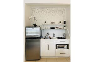 3710 Collins Ave # N-200, Miami Beach, FL 33140, Sold 05/15/24