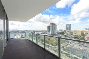 1100 Biscayne Blvd UNIT 1603, Miami, FL 33132, Sold 05/08/24
