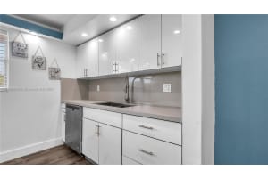 7100 Nova Dr #205a, Davie, FL 33317, Sold 03/04/24