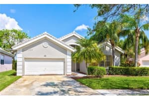 2685 SE 4th Pl, Homestead, FL 33033, Sold 04/24/24