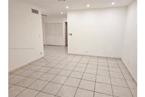 13715 Kendale Lakes Cir a 109, Miami, FL 33183, Sold 02/26/24