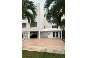 3702 NE 171 St APT 14, North Miami Beach, FL 33160, Sold 04/19/24