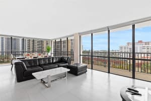 2017 S Ocean Dr APT 802, Hallandale Beach, FL 33009, Sold 09/18/24