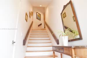 9215 NW 9th Pl, Plantation, FL 33324, Sold 06/14/24