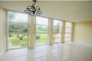 2101 Atlantic Shores Blvd APT 212, Hallandale Beach, FL 33009, Sold 08/21/24