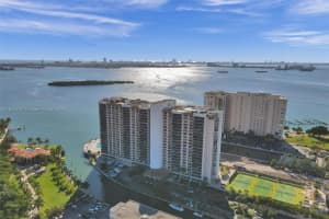 1800 NE 114th St, Miami, FL 33181, Sold 07/31/24