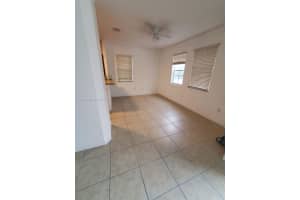 10012 NW 7th St UNIT 200, Miami, FL 33172, Sold 05/07/24