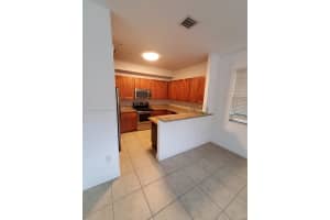 10012 NW 7th St UNIT 200, Miami, FL 33172, Sold 05/07/24
