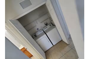 10012 NW 7th St UNIT 200, Miami, FL 33172, Sold 05/07/24