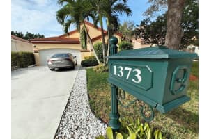 1373 Harbour Side Dr, Weston, FL 33326, Sold 02/19/24