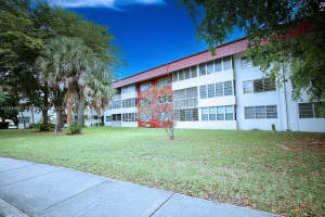 1400 NE 191st St APT 310, Miami, FL 33179, Sold 12/06/24