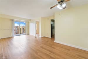 4801 NW 7th St Apt 803-16, Miami, FL 33126, Sold 02/02/24