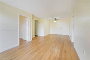 4801 NW 7th St Apt 803-16, Miami, FL 33126, Sold 02/02/24