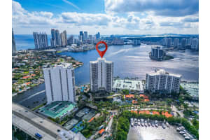 19101 NE 36th Ct, Aventura, FL 33180, Sold 05/20/24