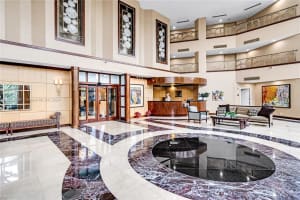 19101 NE 36th Ct, Aventura, FL 33180, Sold 05/20/24