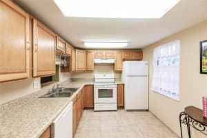 424 SE 10th St APT 105, Dania Beach, FL 33004, Sold 02/13/24