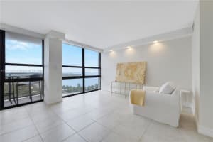 600 NE 36th St APT 1614, Miami, FL 33137, Sold 02/28/24